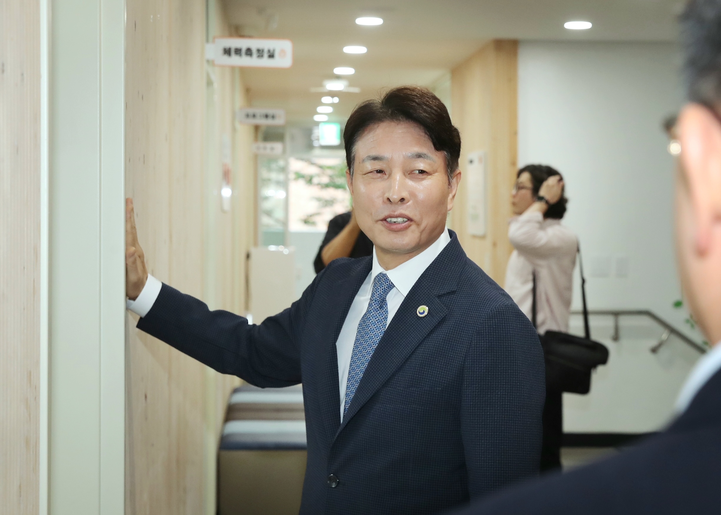 전문학 서구청장, 관저주민건강센터 시설 현장 점검